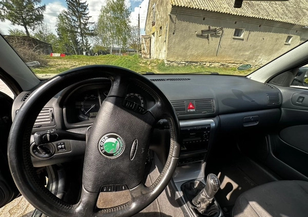 Skoda Octavia cena 5800 przebieg: 181743, rok produkcji 2004 z Mysłowice małe 326